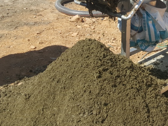 雞糞干濕分離機(jī)圖片 雞糞干濕分離機(jī)圖片